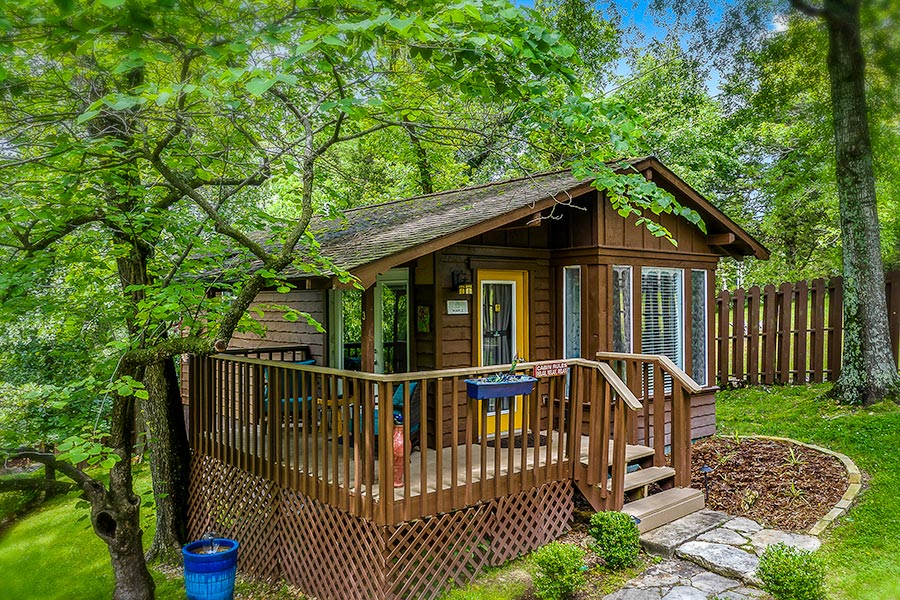 Maple Cabin porch