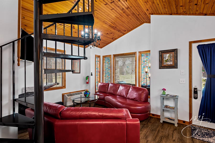 Walnut Cabin living room