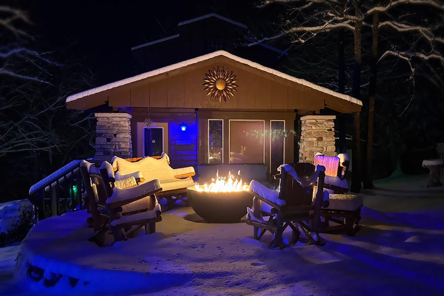 Walnut Cabin in snow