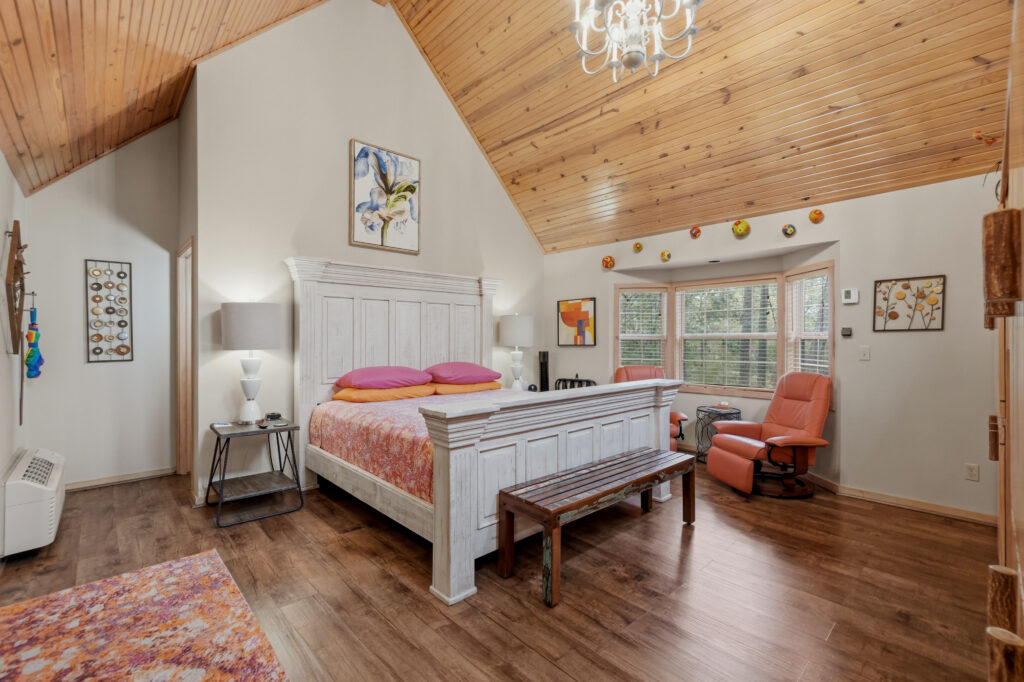 Willow Bedroom