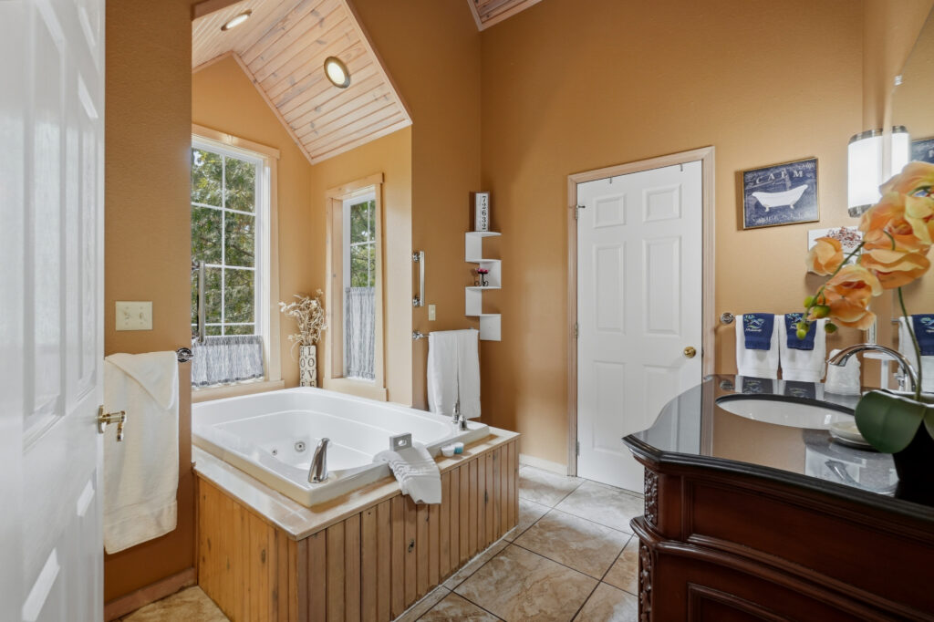 Willow Bathroom