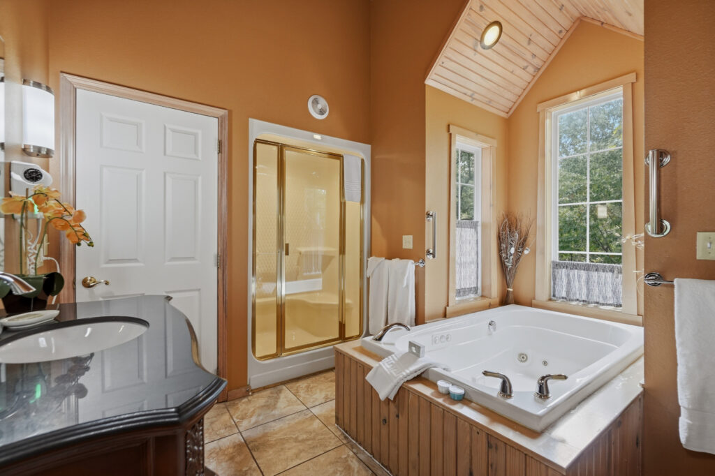 Willow Bathroom Alternate View